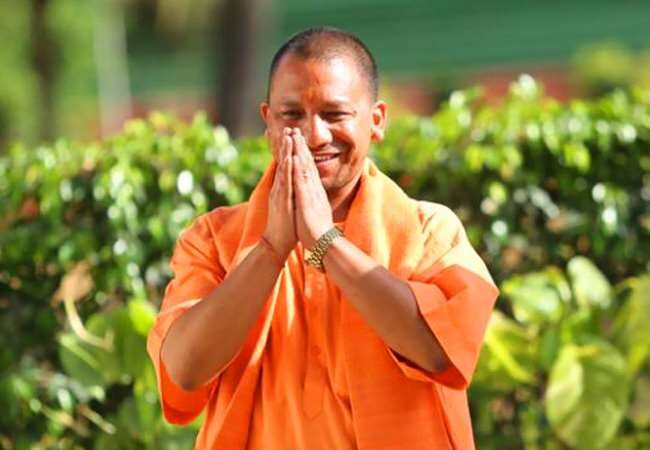 Yogi Adityanath will take oath as Chief Minister after five hours in auspicious time, will be crowned for the second time in a row