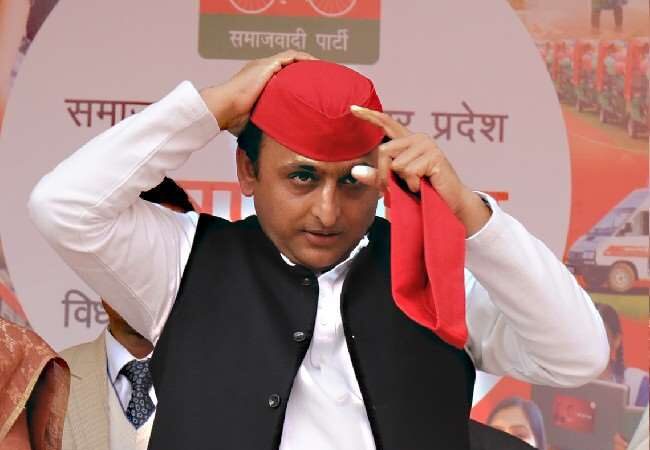 After the assembly elections, Akhilesh Yadav got a big setback in West UP