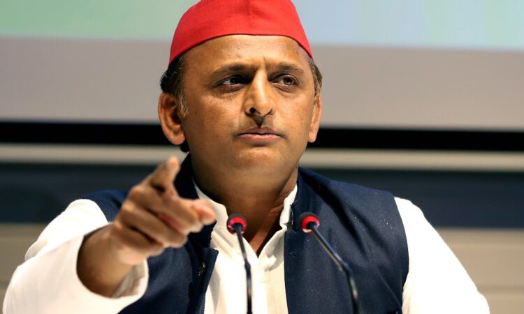 Akhilesh Yadav took a jibe at the BJP government on the increase in the price of gas cylinder