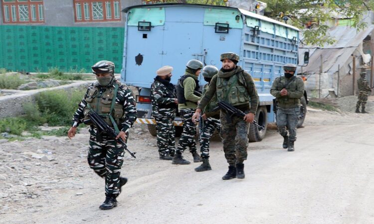 Security forces get a big success in J&K's Baramulla, 3 hybrid terrorists of LeT arrested