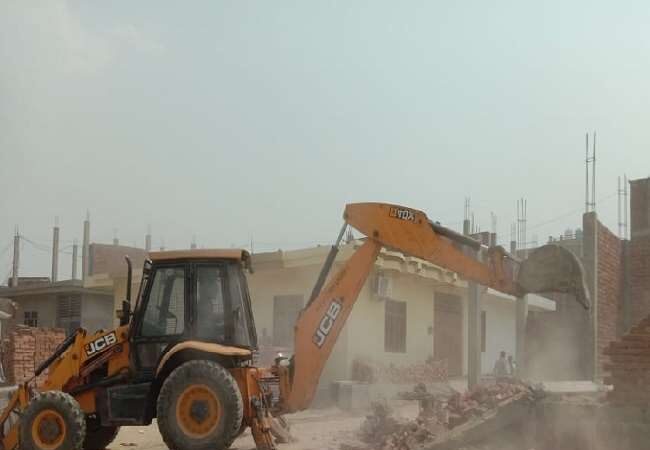 Bulldozers will roar every day on illegal occupations, action will be taken in these places for 15 days in Kanpur