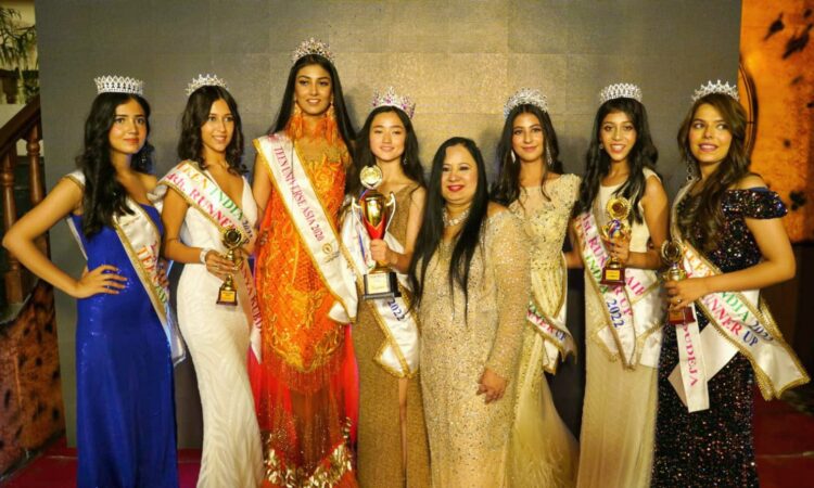 Yashika Dudeja of Uttar Pradesh became the 3rd runner up of Miss' Teen India 2022