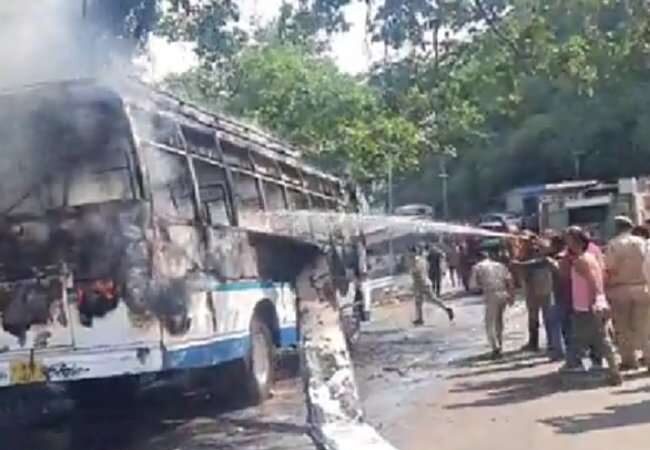 Fire broke out after explosion in bus coming from Katra to Jammu