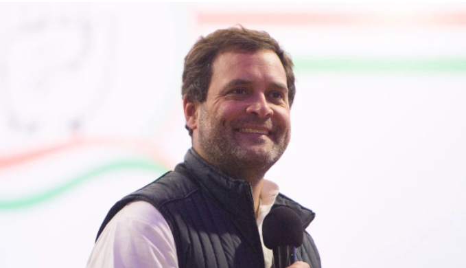 Rahul Gandhi was seen having fun in Nepal's club, BJP surrounded by releasing video